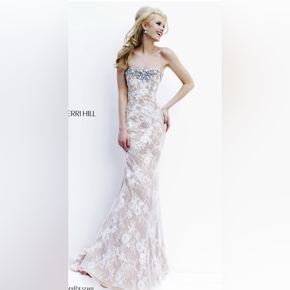 134 Sherri Hill Strapless Lace Gown
